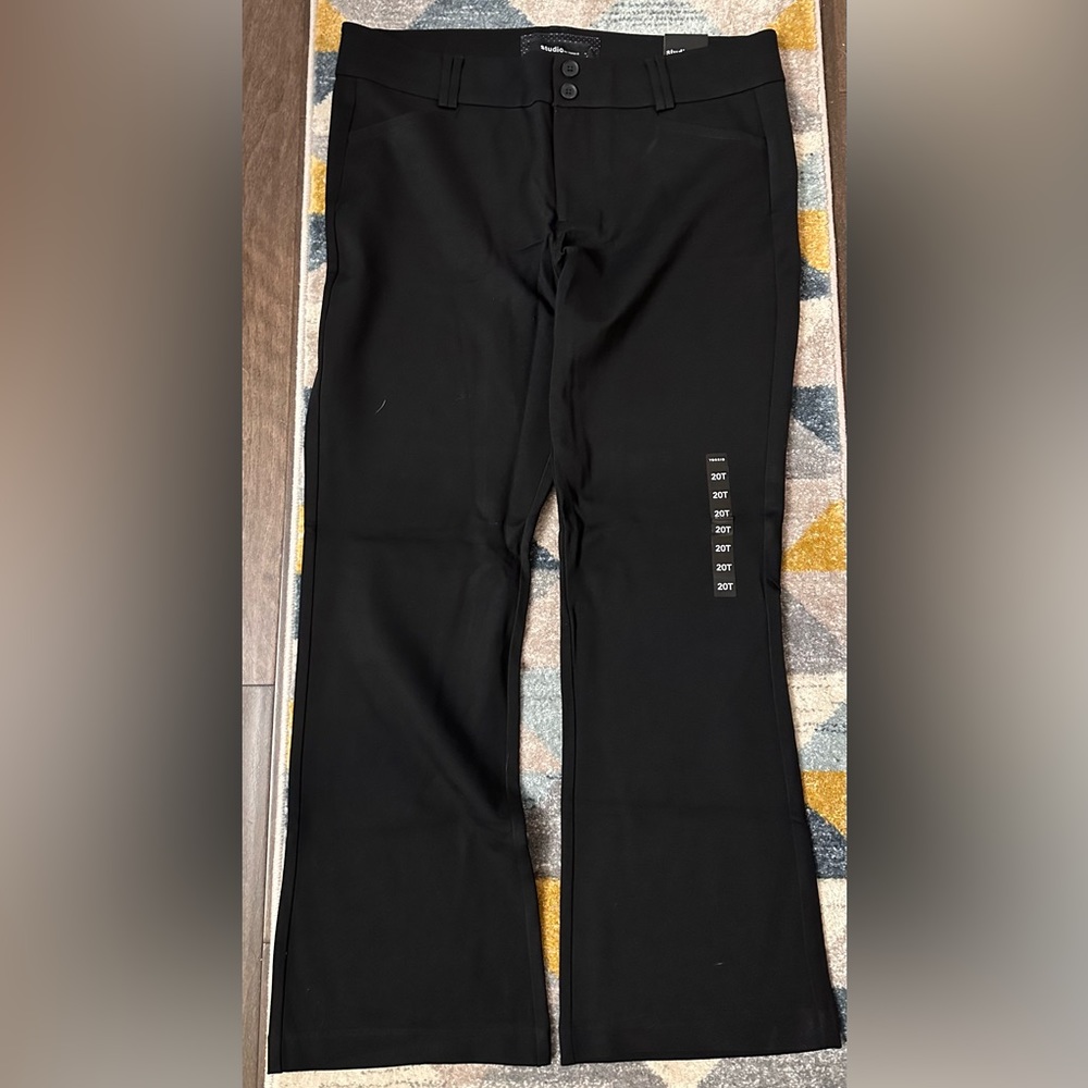 NWT - Torrid Black Ponte Trouser, size 20 Tall